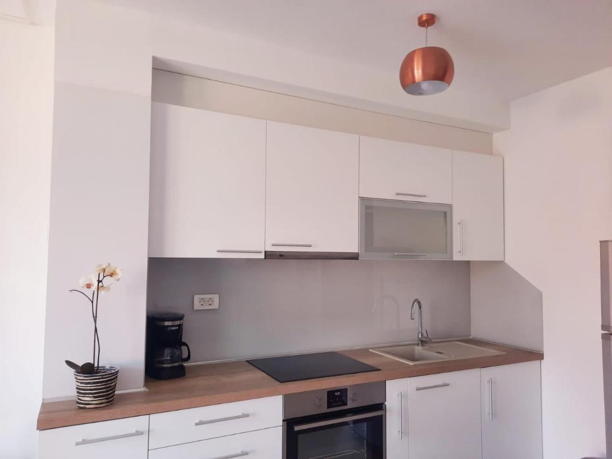 Apartman Madonnina 茨雷斯 外观 照片