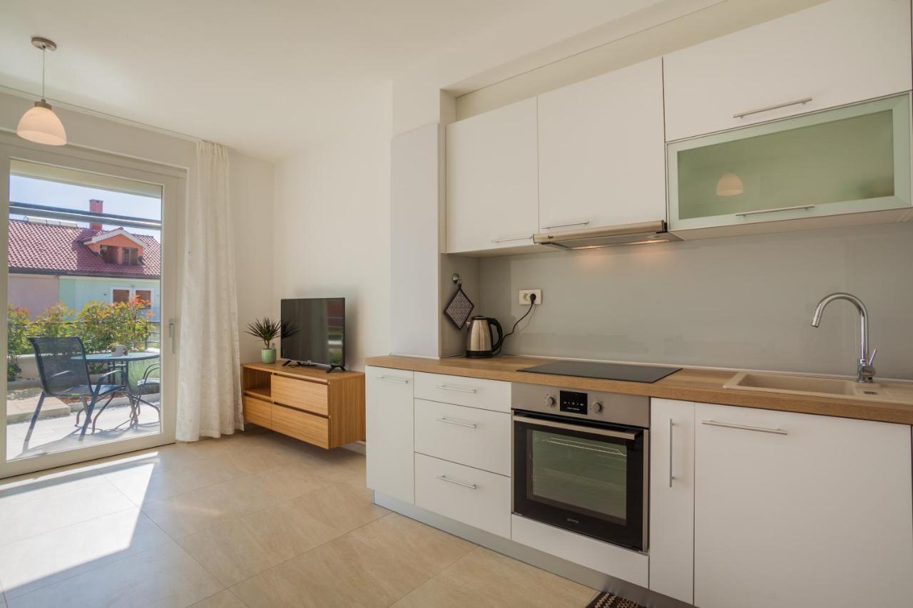 Apartman Madonnina 茨雷斯 外观 照片