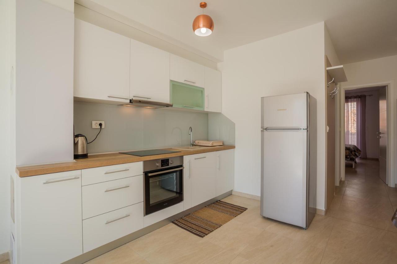 Apartman Madonnina 茨雷斯 外观 照片